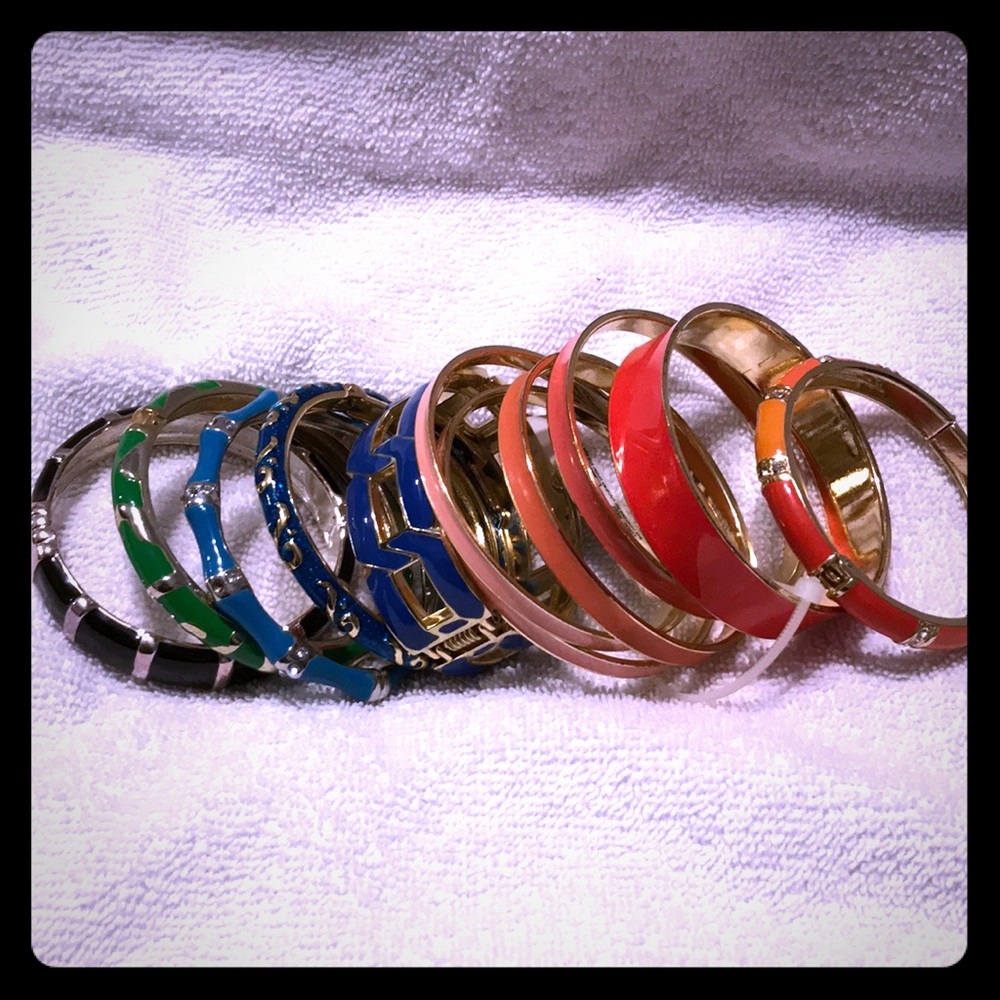 Bangle bracelet